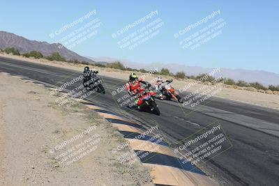 media/Dec-01-2025-Moto Forza (Mon) [[2daa91e15f]]/2-Intermediate Group/Session 4 (Turn 10 Inside)/